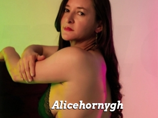 Alicehornygh