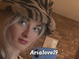 Arialove19