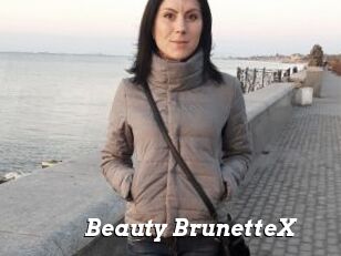 Beauty_BrunetteX