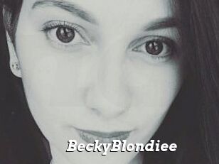 BeckyBlondiee