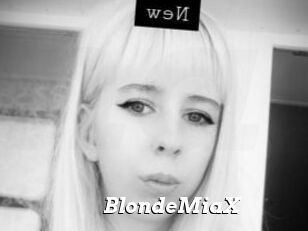 BlondeMiaX