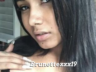 Brunettexxx19