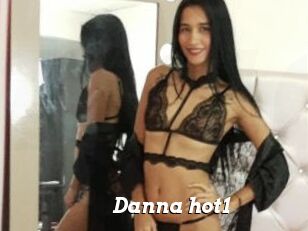 Danna_hot1