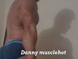 Danny_musclehot