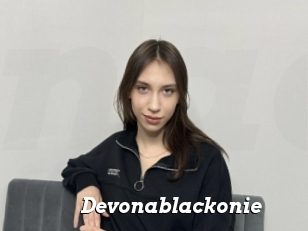 Devonablackonie