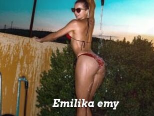 Emilika_emy