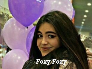 Foxy_Foxy