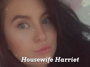 Housewife_Harriet