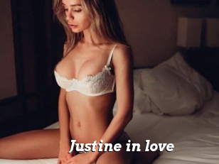 Justine_in_love