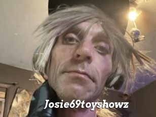 Josie69toyshowz