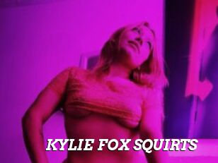 KYLIE_FOX_SQUIRTS