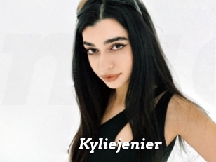 Kyliejenier