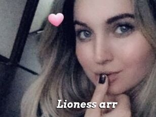 Lioness_arr