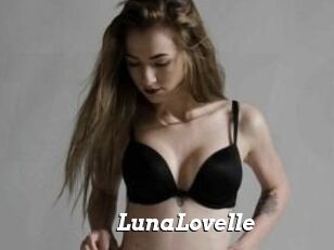 Luna_Lovelle