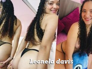 Leonela_davis