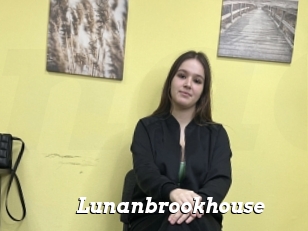 Lunanbrookhouse