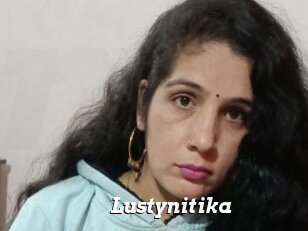 Lustynitika