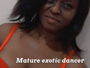 Mature_exotic_dancer