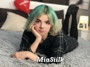 MiaSiilk