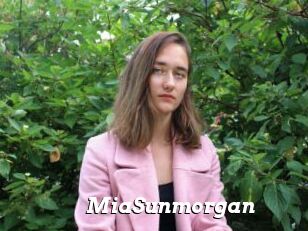 MiaSunmorgan