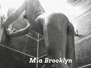 Mia_Brooklyn