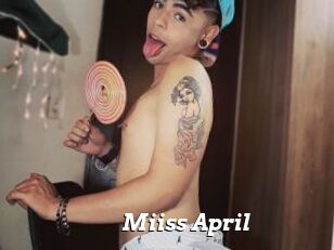 Miiss_April