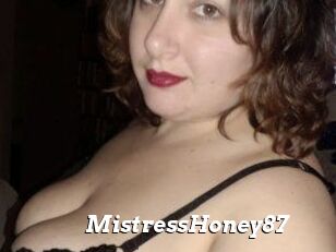 MistressHoney87