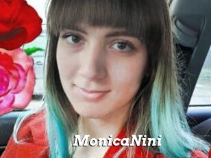 MonicaNini