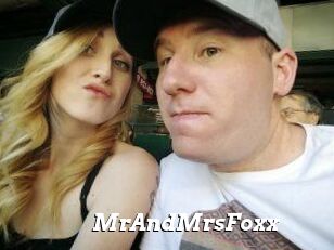 MrAndMrs_Foxx