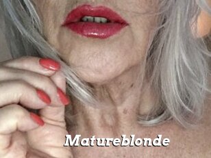 Matureblonde