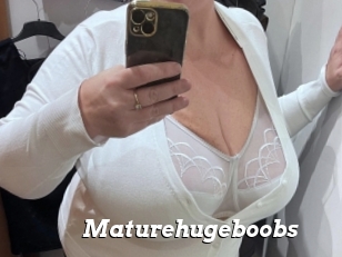 Maturehugeboobs