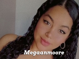 Megaanmoore