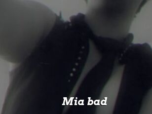 Mia_bad