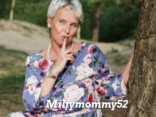 Milfymommy52