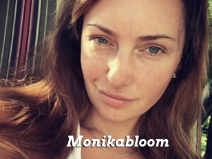 Monikabloom