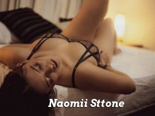 Naomii_Sttone