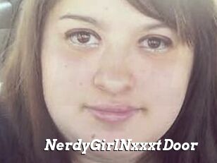 NerdyGirlNxxxtDoor