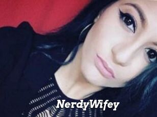 NerdyWifey