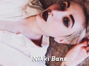 Nikki_Banz