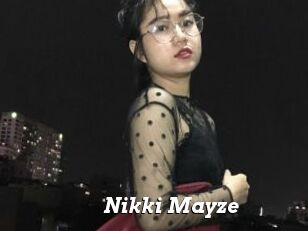 Nikki_Mayze