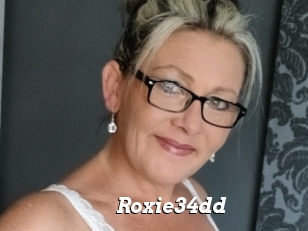 Roxie34dd