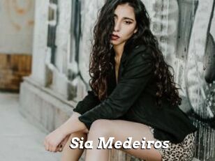 Sia_Medeiros