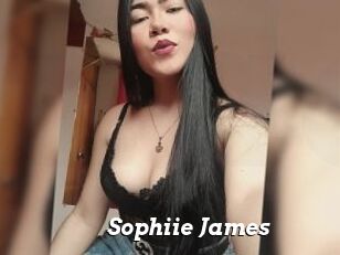 Sophiie_James