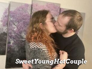 SweetYoungHotCouple